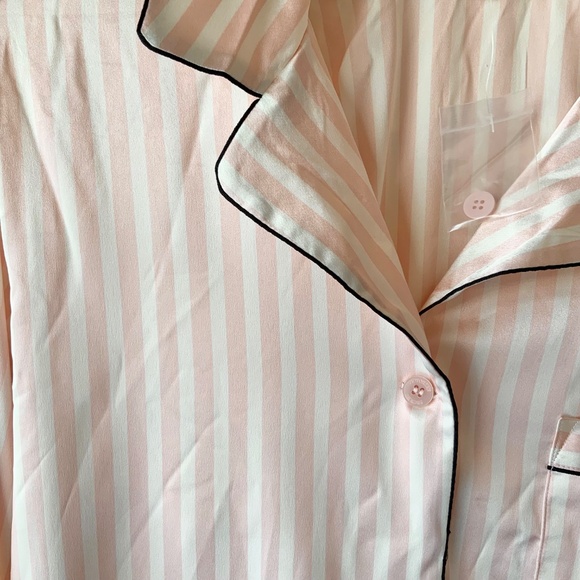 NEW! Victorias Secret Pink Striped Satin Pajama Top Size Small - Picture 2 of 6